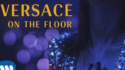 versace on the floor bedeutung|Versace on the floor lirik.